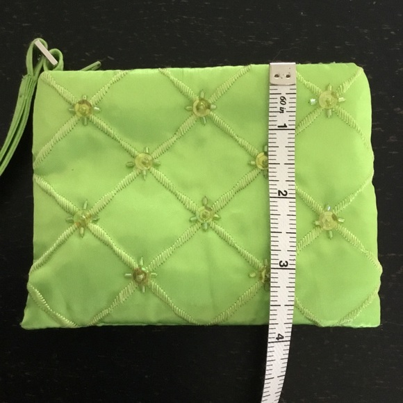 NWOT Bundle of 4 Crossbody/wristlet bags - Picture 4 of 5